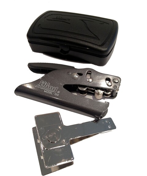 Prägezange mit Einsatz und Etui